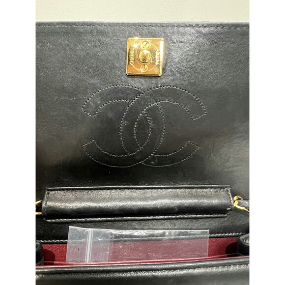 Chanel CC Vintage Mini Full Flap Bag Black Lambskin - Excellent Condition - Picture 9 of 9
